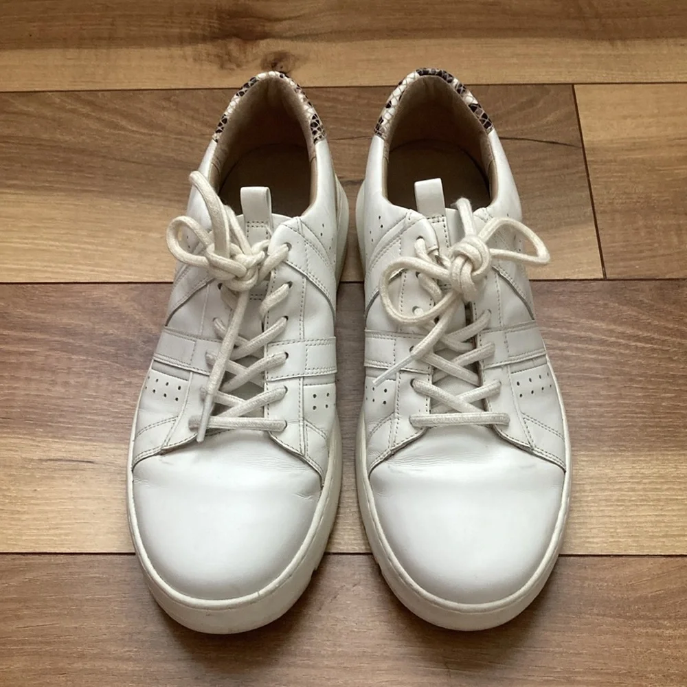 Vionic Simasa Sneakers - Picture 2 of 10